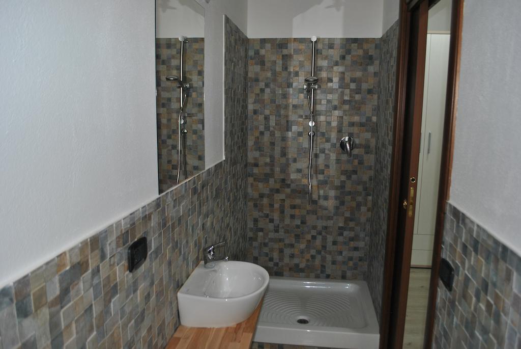 Raxul Guest house