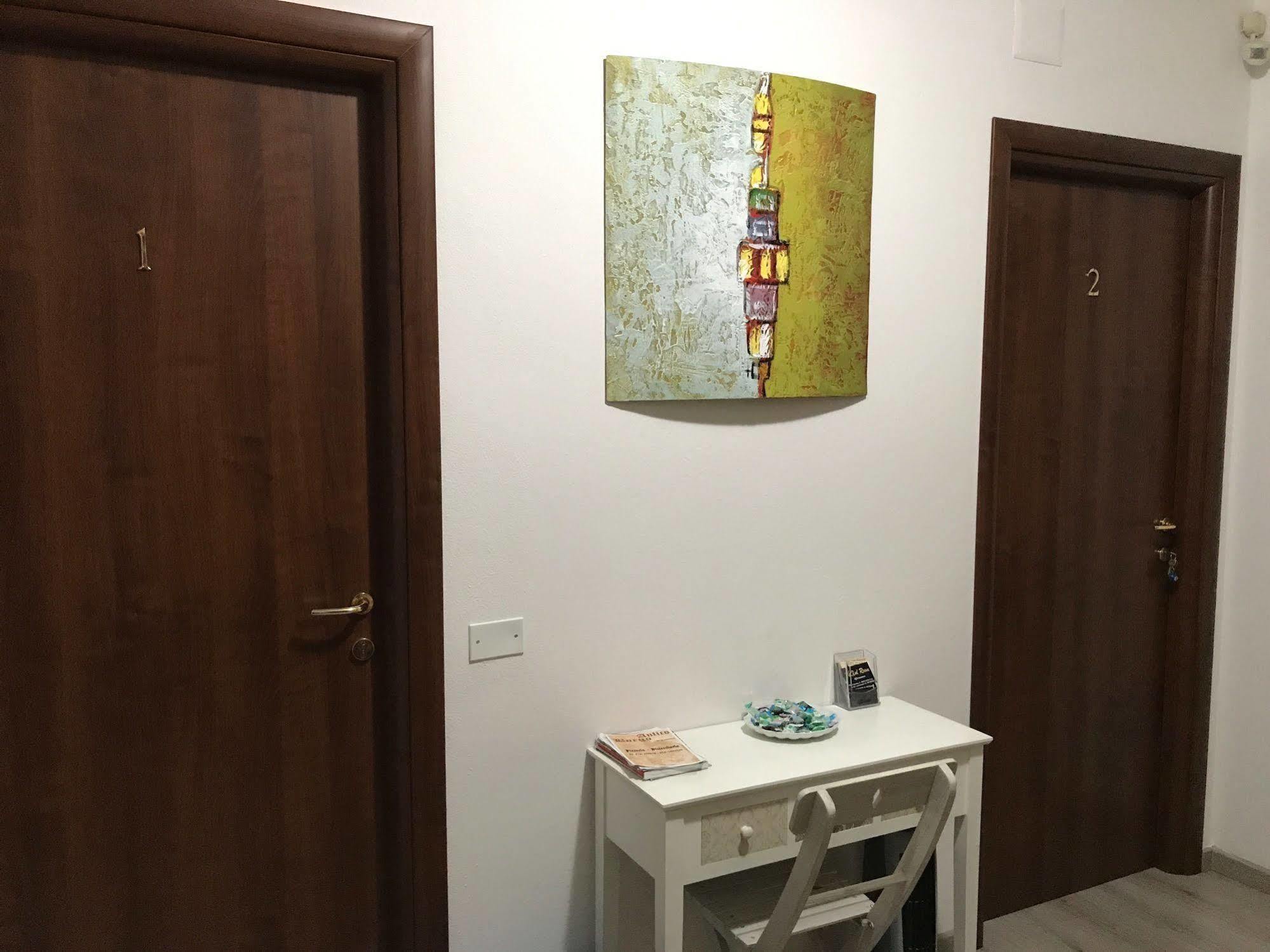 Raxul Guest house 2*